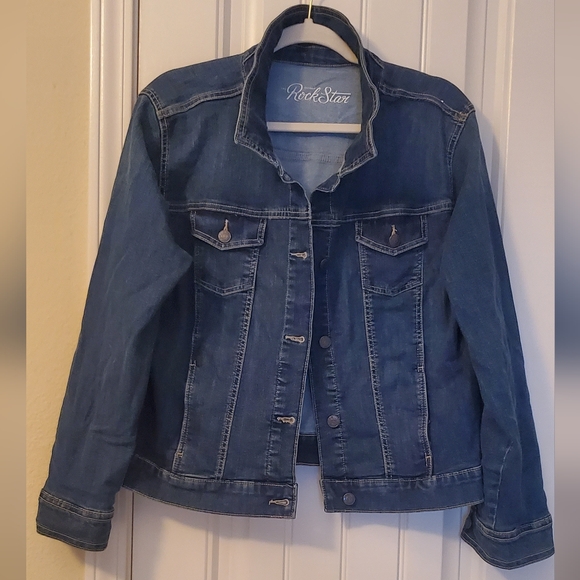 XL ROCKSTAR DENIM JACKET - Picture 1 of 6